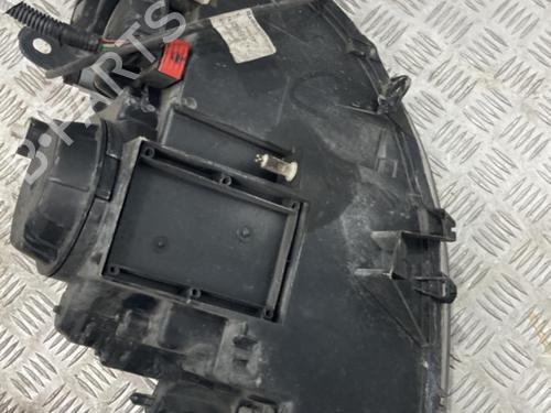 Used Right headlight PEUGEOT 807 (EB_) 2.0 HDi (120 hp) 22111964