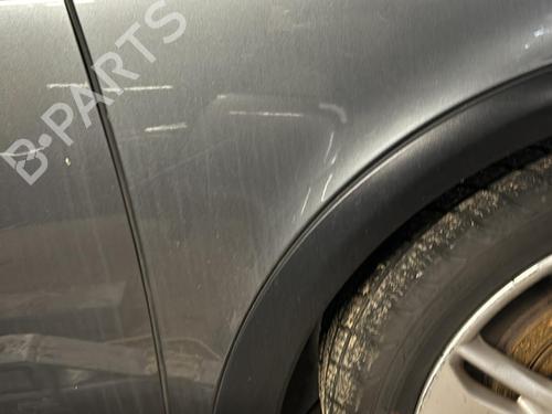 Used Right front fenders VOLVO C30 (533) 1.6 D (109 hp) 19907761