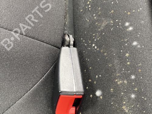 Seat buckle RENAULT TWINGO III (BCM_, BCA_) 1.0 SCe 65 (BCMJ) | BP33114988I32 - Image 2