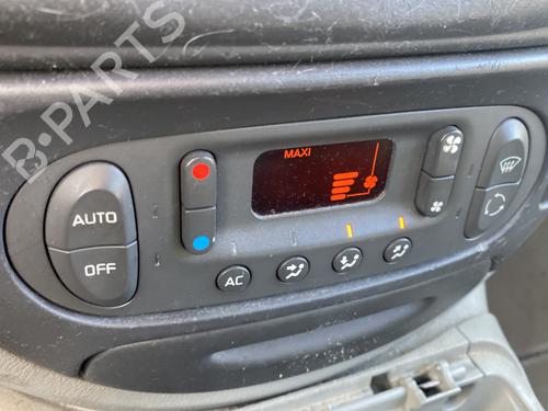 Used Climate control RENAULT SCÉNIC I MPV (JA0/1_, FA0_) 1.9 dCi (JA05, JA1F) (102 hp) 31852137