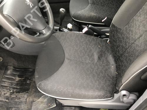 Used Left front seat PEUGEOT 107 (PM_, PN_) 1.4 HDi (54 hp) 19913783