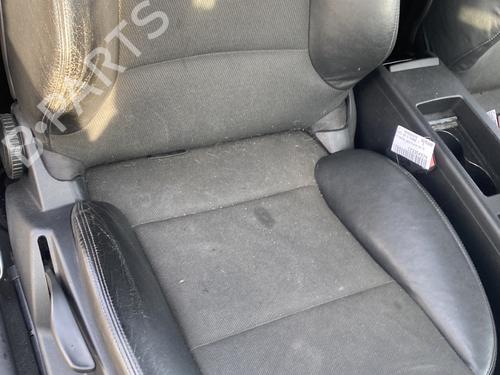 Used Right front seat Right front seat AUDI A3 (8P1) [2003-2013] 33554240 33554240