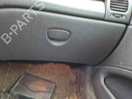 Used Glove box RENAULT LAGUNA II Grandtour (KG0/1_) 2.2 dCi (KG0F) (150 hp) 22120669