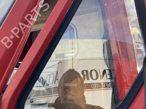 Front left quarter glass RENAULT MASTER I Van (T__) 28-35 2.0 | BP29971781C111