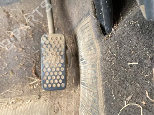Used Pedal Pedal 36073642 36073642