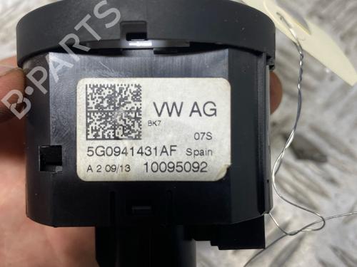 Headlight switch SEAT LEON (5F1) 2.0 TDI | BP37279375I24 - Image 2