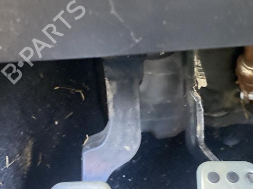 Pedal Pedal PEUGEOT 208 I (CA_, CC_) 1.2 THP 110 (110 hp) 24886136 24886136