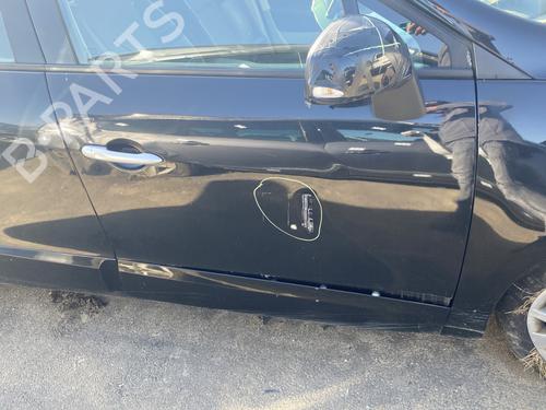 Used Right front door RENAULT SCÉNIC III (JZ0/1_) 1.5 dCi (110 hp) 27319016