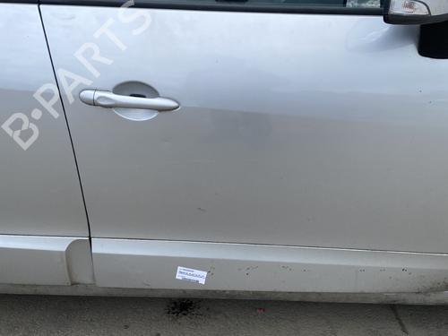 Used Right front door RENAULT SCÉNIC III (JZ0/1_) 1.5 dCi (110 hp) 25771528
