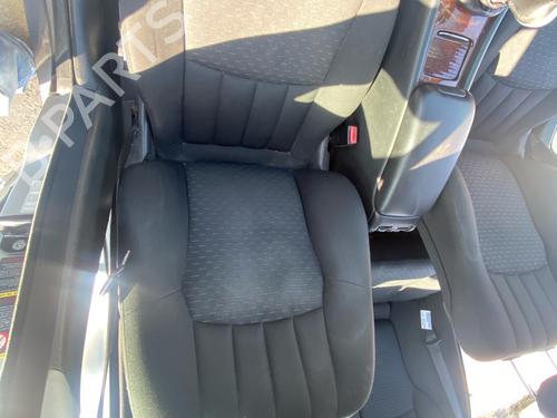 Left front seat MERCEDES-BENZ C-CLASS (W203) C 220 CDI (203.008) | BP37611930C15 - Image 3