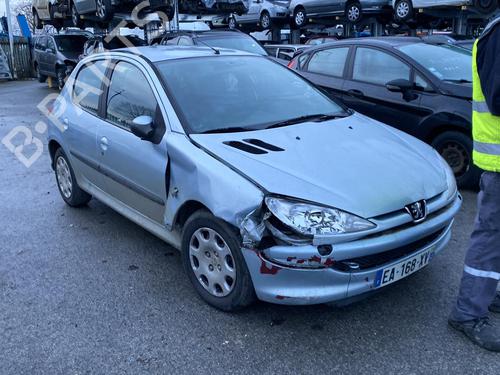 Zderzak tylny PEUGEOT 206 Hatchback (2A/C) 2.0 HDI 90 | BP22117644C8 