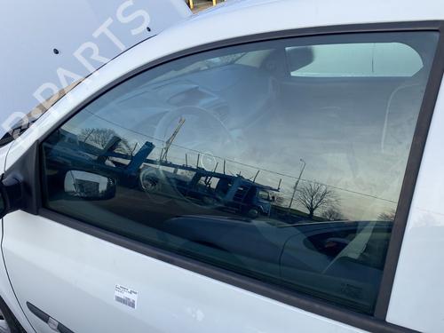 front-left-door-window-renault-clio-iii-br01-cr01-2005-2006-2007-2008-2009-2010-2011-2012-2013-2014-30261114 main image