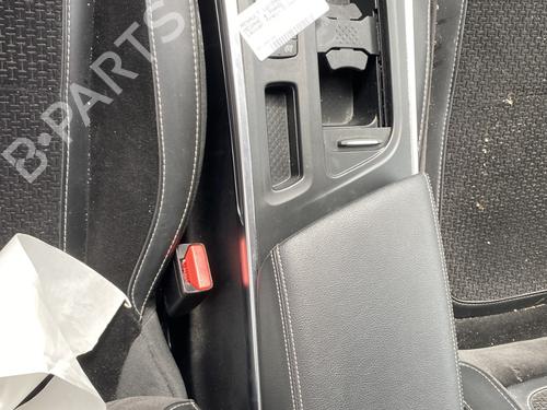 Used Middle console Middle console RENAULT MEGANE IV Hatchback (B9A/M/N_) 1.5 dCi 110 (B9A3) (110 hp) 25438554 25438554