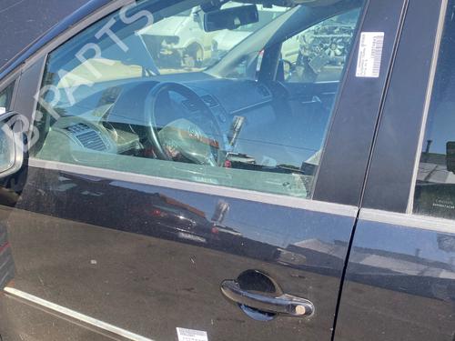 Used Left front door Left front door 36817019 36817019