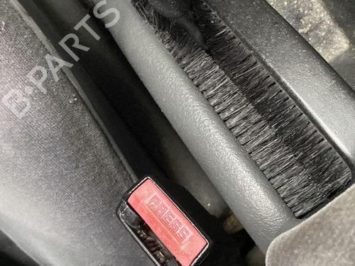 Seat buckle RENAULT LAGUNA I (B56_, 556_) 1.8 (B56Z) | BP32241698I32