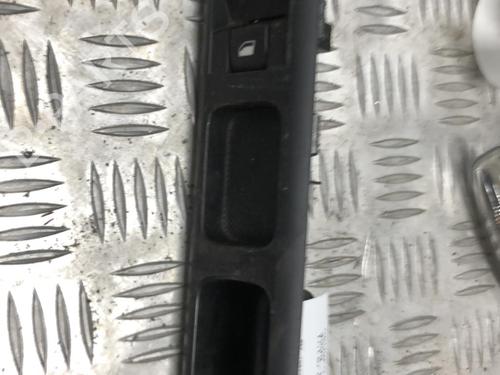Used Right front window switch Right front window switch 27977165 27977165