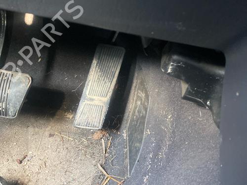 Used Pedal Pedal JEEP GRAND CHEROKEE II (WJ, WG) 3.1 TD 4x4 (140 hp) 39942942 39942942