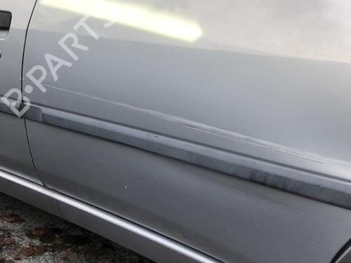 Used Door moulding trim RENAULT ESPACE III (JE0_) 2.2 dCi (JE0K) (130 hp) 19911047
