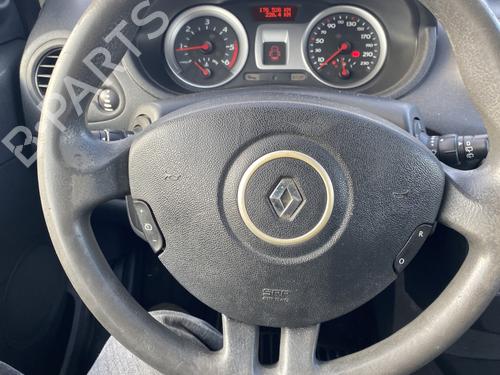 Used Driver airbag RENAULT CLIO III (BR0/1, CR0/1) 1.5 dCi (BR17, CR17) (86 hp) 30261116