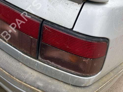 right-taillight-renault-21-b48_-1989-1990-1991-1992-1993-1994-25330776 main image