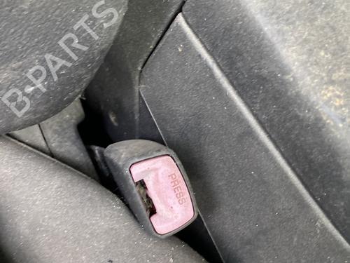 seat-buckle-toyota-rav-4-ii-_a2_-2000-2001-2002-2003-2004-2005-33183519 main image