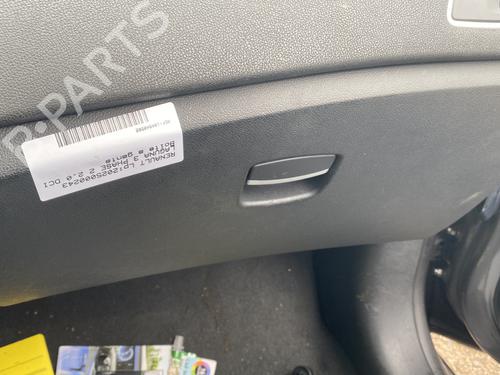 Used Glove box RENAULT LAGUNA III (BT0/1) 2.0 dCi (BT07, BT0J, BT14, BT1A, BT1S) (131 hp) 25133666
