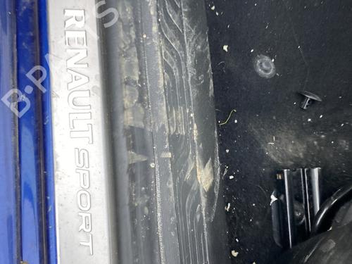 rubber-door-seal-renault-megane-iv-hatchback-b9amn_-2015-32764385 main image