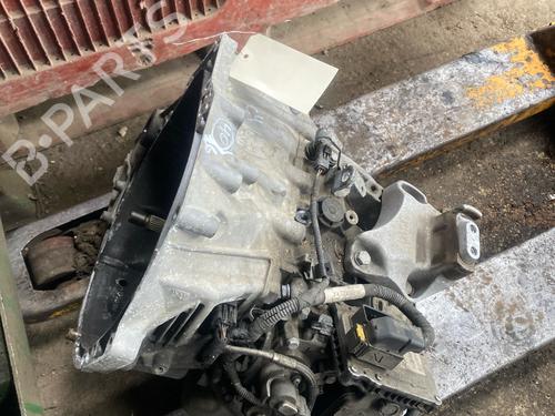Gearbox CITROËN C4 Picasso II 1.6 HDi / BlueHDi 115 | BP32091752M3 - Image 4
