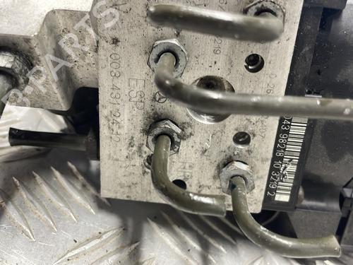 ABS pump MERCEDES-BENZ CLK (C208) CLK 320 (208.365) | BP29571797M43 