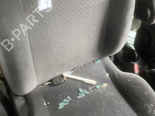 Stol høyre foran FORD FOCUS I (DAW, DBW) 1.8 TDCi | BP23784094C16 