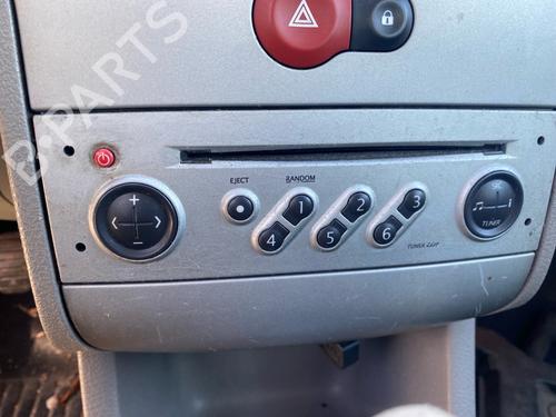Used Radio Radio RENAULT MODUS / GRAND MODUS (F/JP0_) 1.5 dCi (FP0D, JP0D) (82 hp) 40530327 40530327