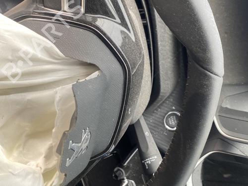Used Steering wheel Steering wheel PEUGEOT 208 II (UB_, UP_, UW_, UJ_) 1.2 PureTech 100 (101 hp) 31090672 31090672
