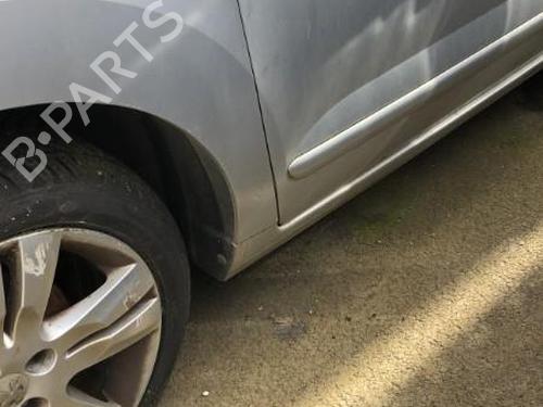 Left front fenders PEUGEOT 5008 (0U_, 0E_) 1.6 HDi | BP22120202C41 