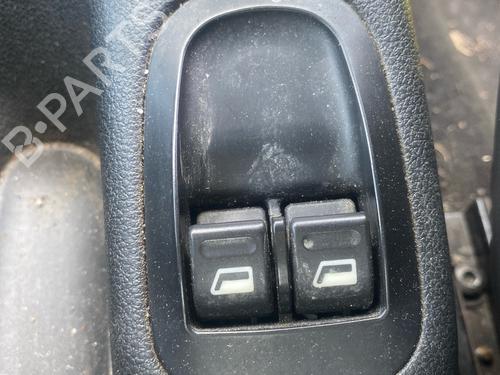 Left front window switch PEUGEOT 206+ (2L_, 2M_) 1.4 HDi eco 70 | BP38876701I27 - Image 3