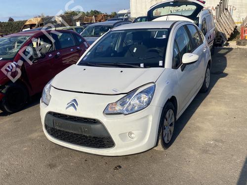 Used Fuel tank CITROËN C3 II (SC_) 1.4 (73 hp) 29501319