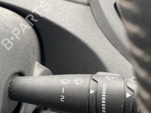 Used Steering column stalk RENAULT TWINGO II (CN0_) 1.5 dCi (CN0E) (64 hp) 27608392