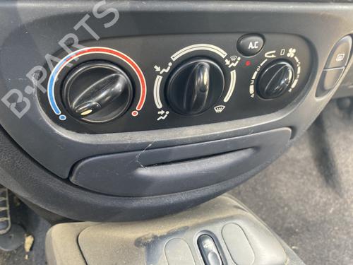 Used Climate control Climate control RENAULT MEGANE I Cabriolet (EA0/1_) 1.6 16V (EA04, EA0B, EA11, EA1J) (107 hp) 33967495 33967495