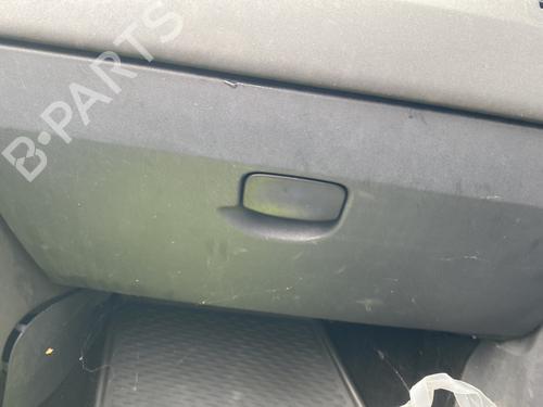 Used Glove box RENAULT MEGANE II Coupé-Cabriolet (EM0/1_) 1.9 dCi (120 hp) 29910796