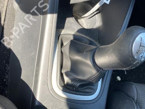Used Middle console RENAULT MEGANE III Hatchback (BZ0/1_, B3_) 1.5 dCi (BZ09, BZ0D, BZ1W, BZ29, BZ14) (110 hp) 26598713