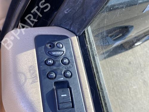 Rear right panel LAND ROVER RANGE ROVER SPORT I (L320) 2.7 D 4x4 | BP24055699C61