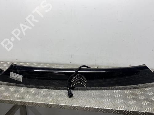 Used Rear center light CITROËN C4 III (BA_, BB_, BC_) ë-C4 (BCZKXC, BZCKSC) (136 hp) 30395893