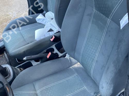 Left front seat FORD FIESTA VI (CB1, CCN) 1.6 TDCi | BP30552098C15