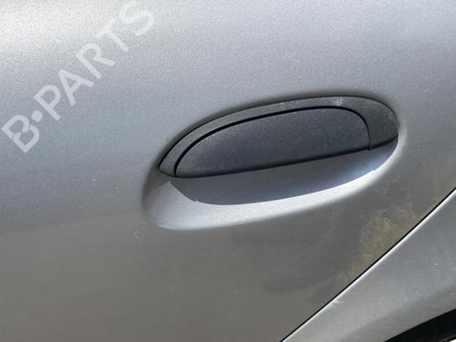 rear-left-exterior-door-handle-renault-clio-ii-bb_-cb_-1998-1999-2000-2001-2002-2003-2004-2005-2006-2007-2008-2009-2010-2011-2012-2013-2014-2015-2016-26653917 main image