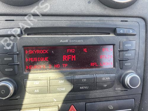 Radio AUDI A3 Sportback (8PA) 2.0 TDI 16V | BP27221010E6 
