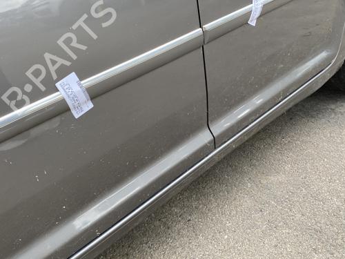 Left front door VW TOURAN (1T1, 1T2) 2.0 TDI | BP28601772C2