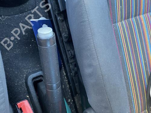 Used Hand brake Hand brake VW FOX Hatchback (5Z1, 5Z3, 5Z4) 1.4 TDI (70 hp) 31647342 31647342