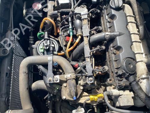 Used Cylinder head Cylinder head 35960903 35960903