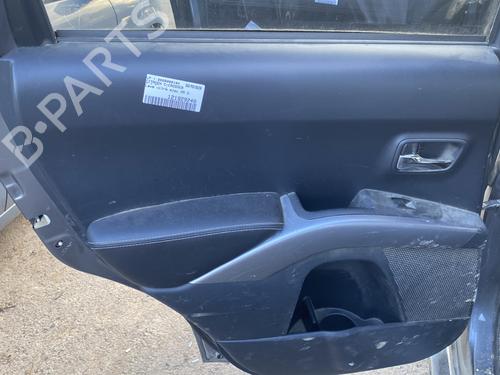 Pannello porta posteriore sinistro CITROËN C-CROSSER (VU_, VV_) 2.2 HDi (156 hp) 32629860