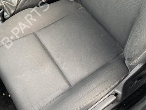 Stol venstre foran RENAULT MEGANE III Hatchback (BZ0/1_, B3_) 1.5 dCi (BZ09, BZ0D, BZ1W, BZ29, BZ14) (110 hp) 29893538