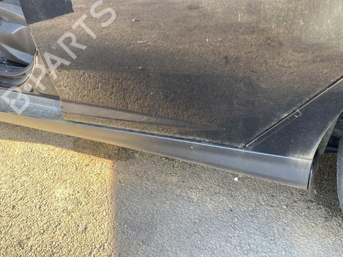 Venstre sidekjole FORD FOCUS III 1.0 EcoBoost (100 hp) 32021391